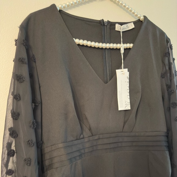 NWT| Maternity Swiss Dot Chiffon Sleeves Dress - Picture 5 of 8